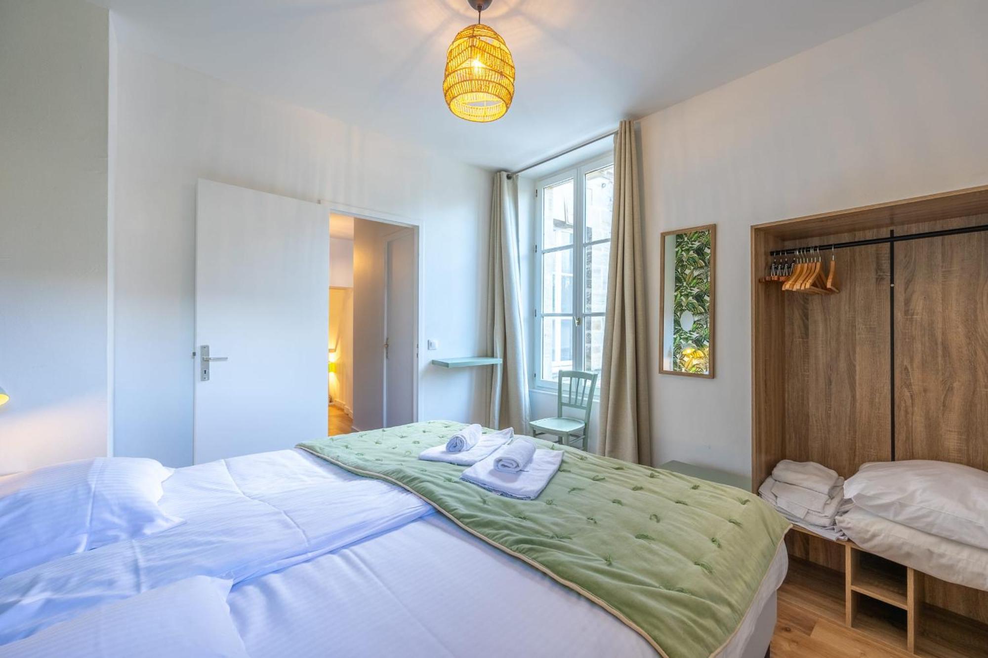Apartamento Le Petit Clos Bayeux Exterior foto